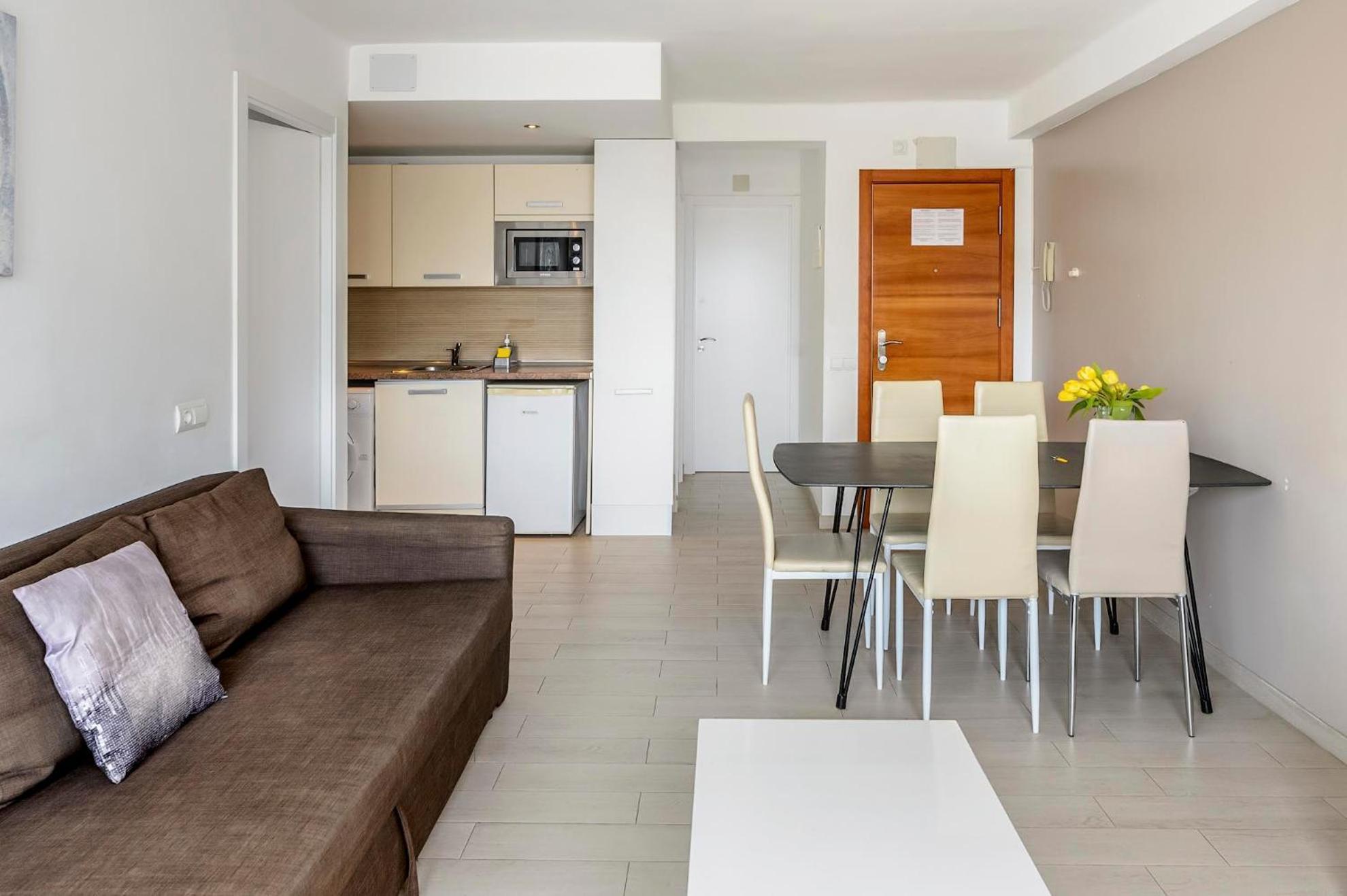 Apartamentos Esmeralda Ibiza Room photo